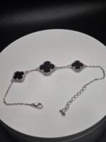 Éclipse Noir Clover Bracelet - Image 2